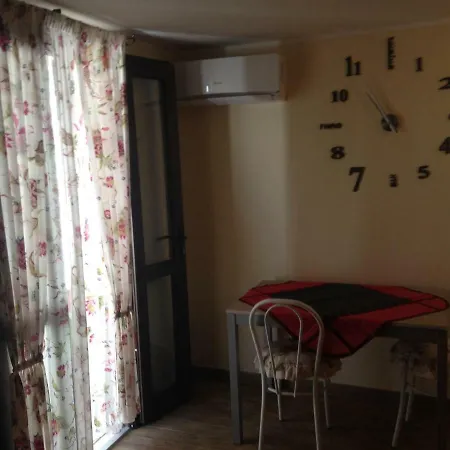 בית נופש La Terrazza סן צ'זריו די לצ'ה