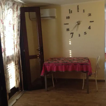 בית נופש La Terrazza סן צ'זריו די לצ'ה